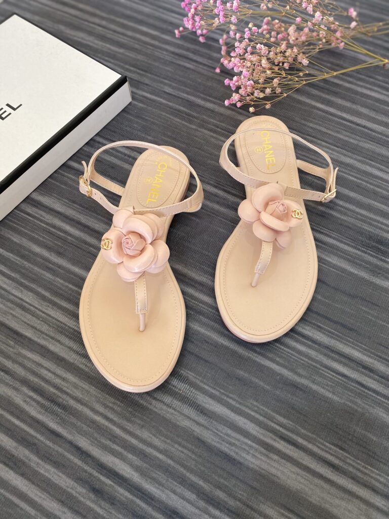 Chanel Jelly Rubber Camellia Sandals Pink - Image 7