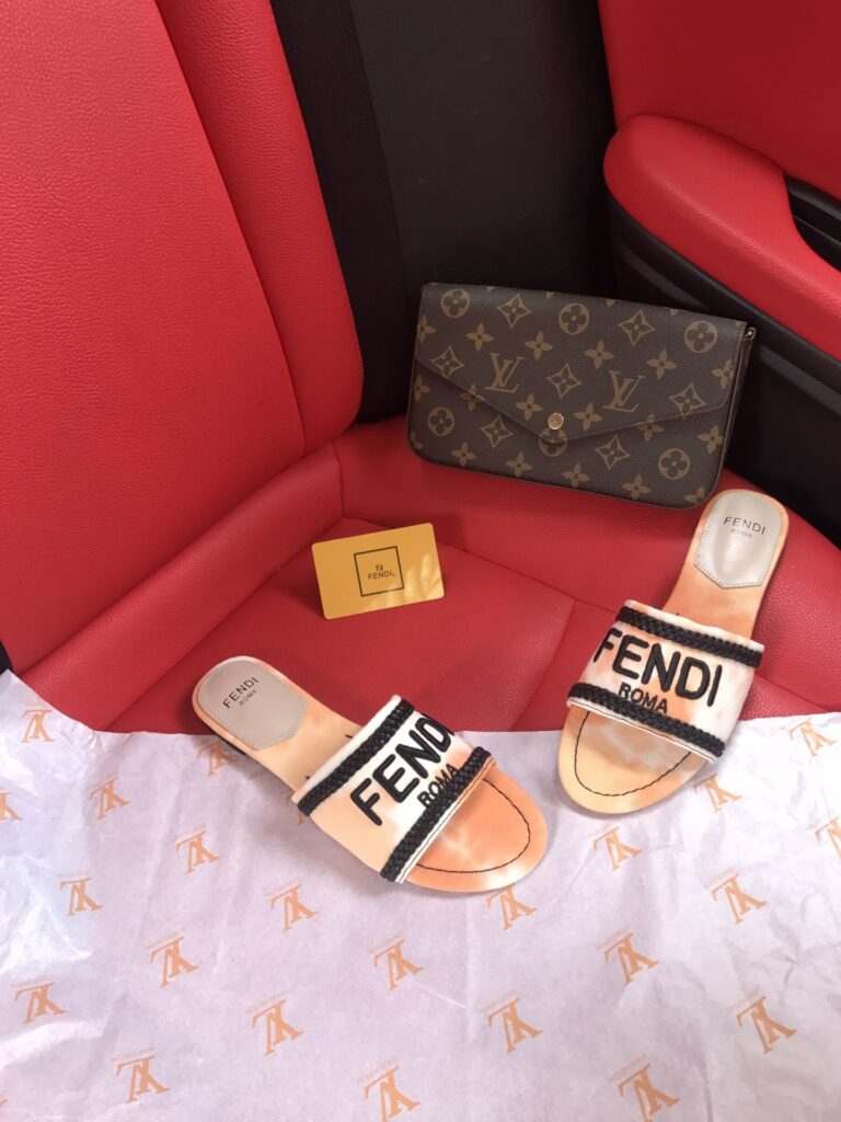 Fendi Logo-Embroidered Mule Slides Orange - Image 5