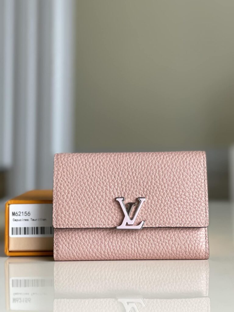 Louis Vuitton Capucines Compact Wallet M62157 - Image 7