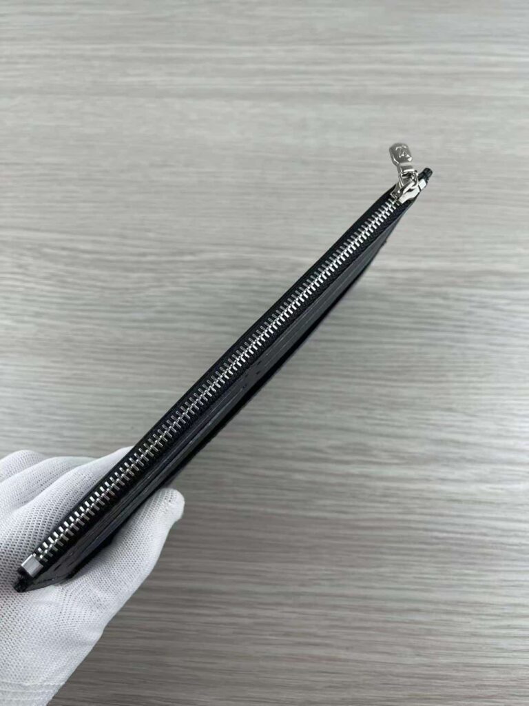 Louis Vuitton Monogram Slim Purse Full Black M80348 - Image 5