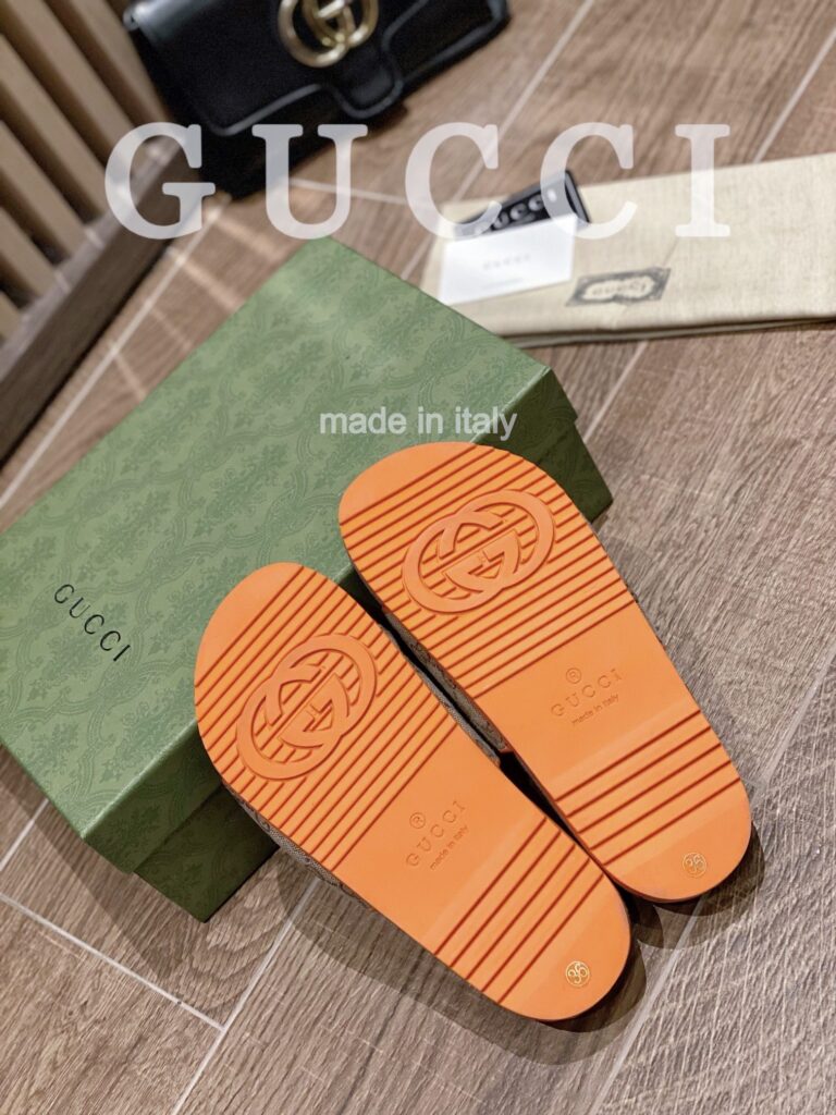 Gucci X The North Face Women'S Slides Beige And Orange  6799472Hkm09770 - Image 7