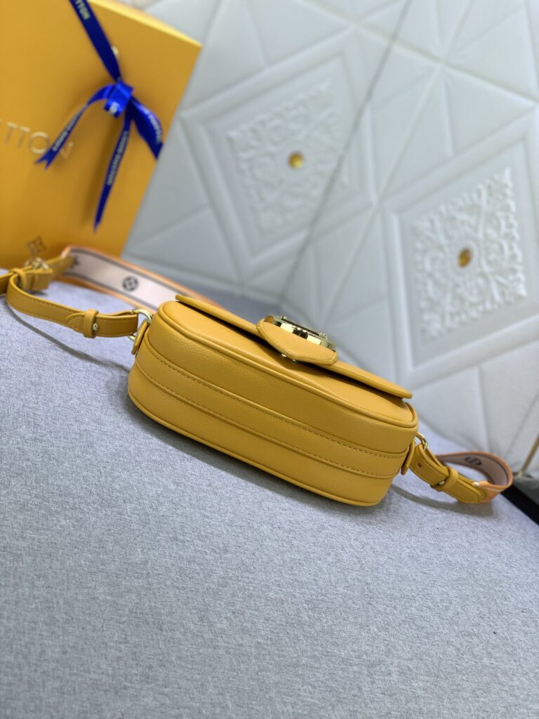 Louis Vuitton Lv Pont 9 Soft Pm Yellow M59290 - Image 3