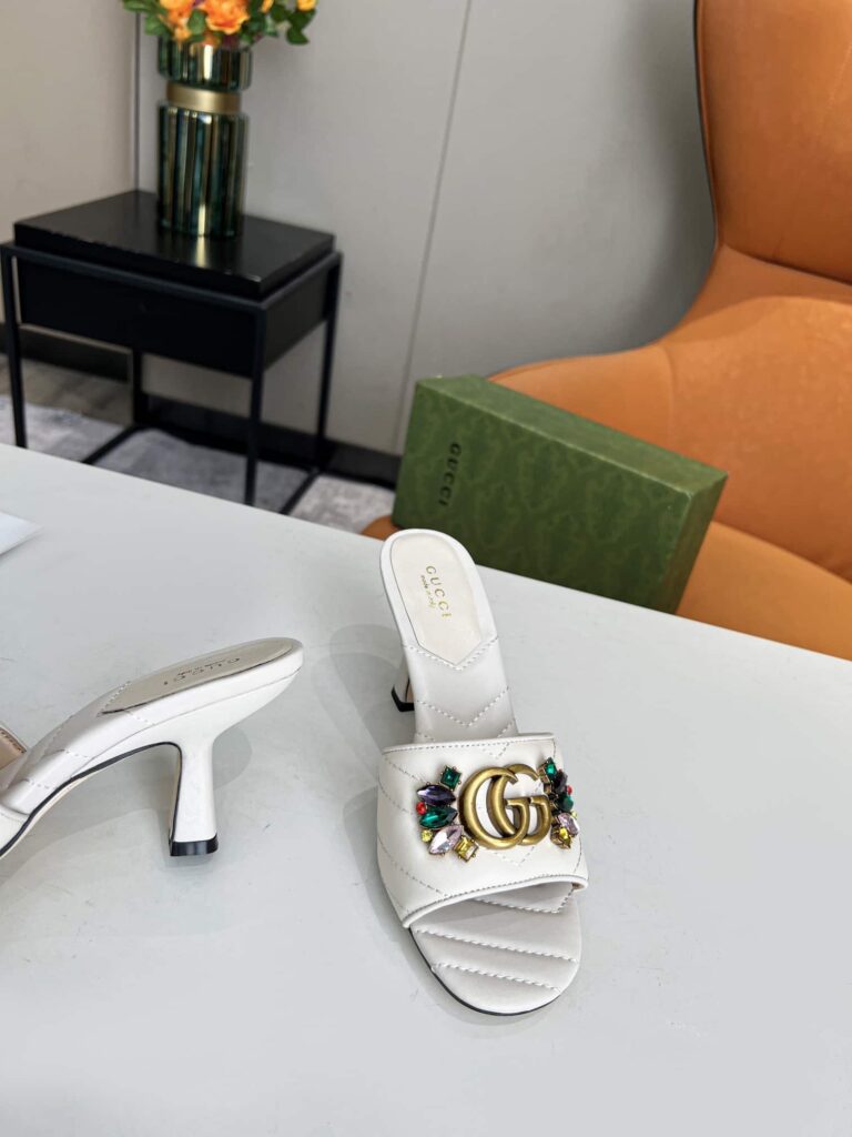 Gucci Women'S Flower Double G Slide Sandal White - Image 7