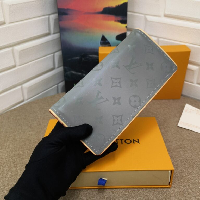 Louis Vuitton Cosmos Long Wallet Monogram 19Cm M63236 - Image 5