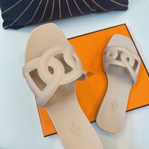 Hermes Aloha Nude Slippers Sandal - Image 9
