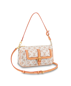 Louis Vuitton Maxi Multi Pochette Accessoires Beige 27Cm M20920