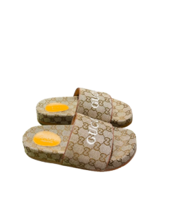 Gucci Women'S Gg Canvas Slide Sandal Beige Ebony