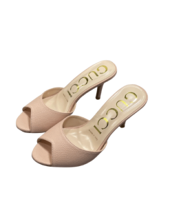 Gucci Women'S Slide Sandal With Double G Rose