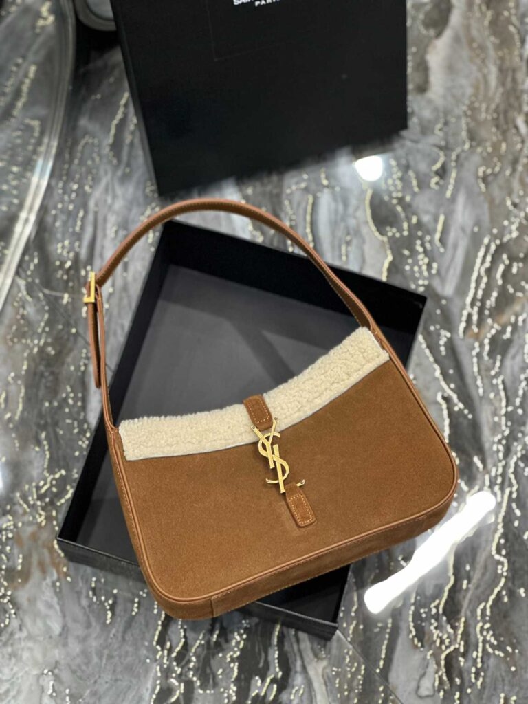 Saint Laurent Le 5 À 7 Hobo Bag In Suede And Shearling 65722811Zlw2281 - Image 8