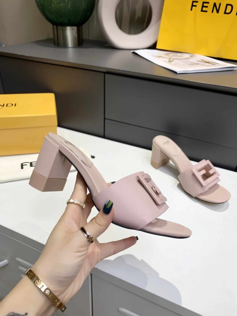 Fendi Signature Leather High Heel Pink - Image 7