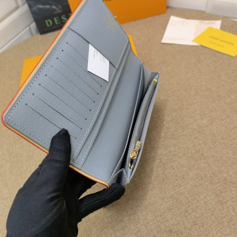 Louis Vuitton Cosmos Long Wallet Monogram 19Cm M63236 - Image 4