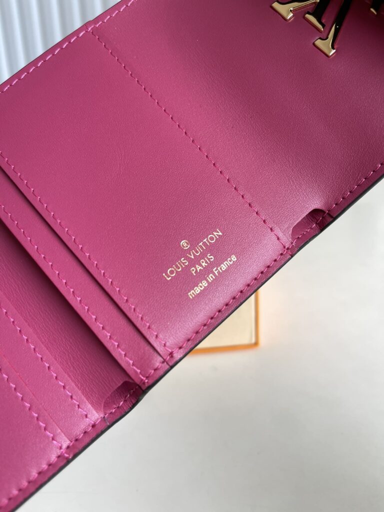 Louis Vuitton Capucines Xs Wallet Black M68587 - Image 3