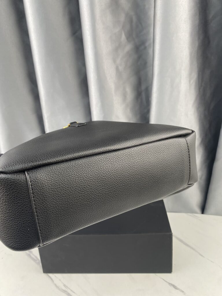 Saint Laurent Le 5 À 7 Soft Small Hobo Bag In Smooth Leather Black 713938Aaauq1000 - Image 10