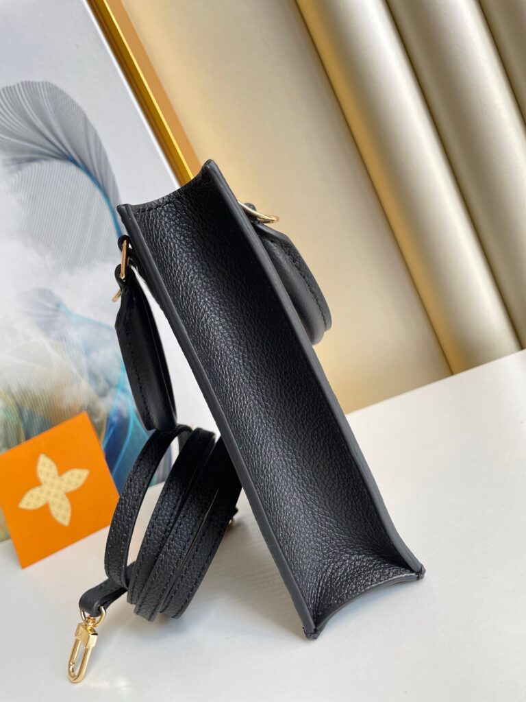 Louis Vuitton Petit Sac Plat 17Cm Black And Beige M57937 - Image 8