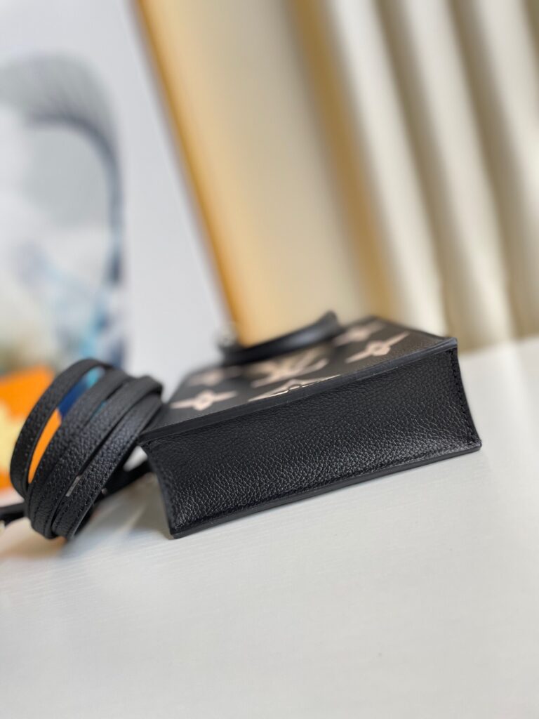 Louis Vuitton Petit Sac Plat 17Cm Black And Beige M57937 - Image 6