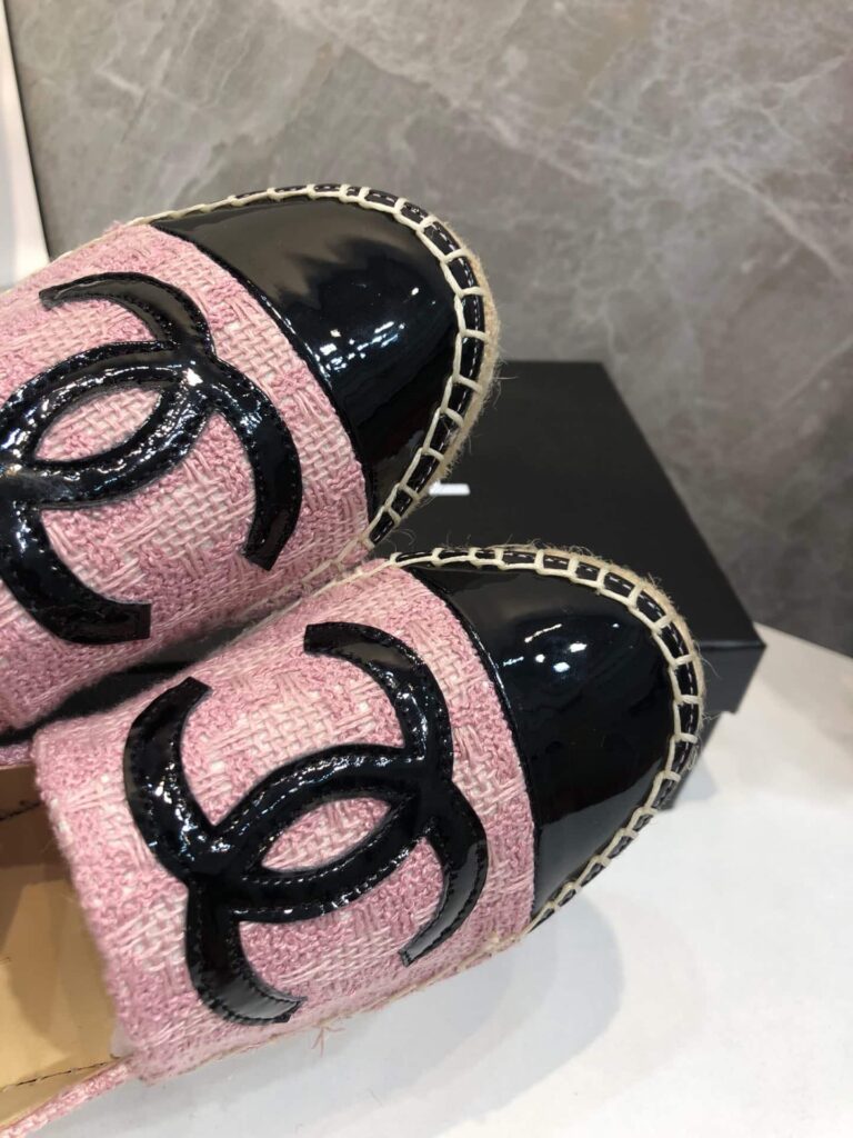 Chanel Embroidered Espadrille Leather Black Cap Toe Flats Pink Cc - Image 7