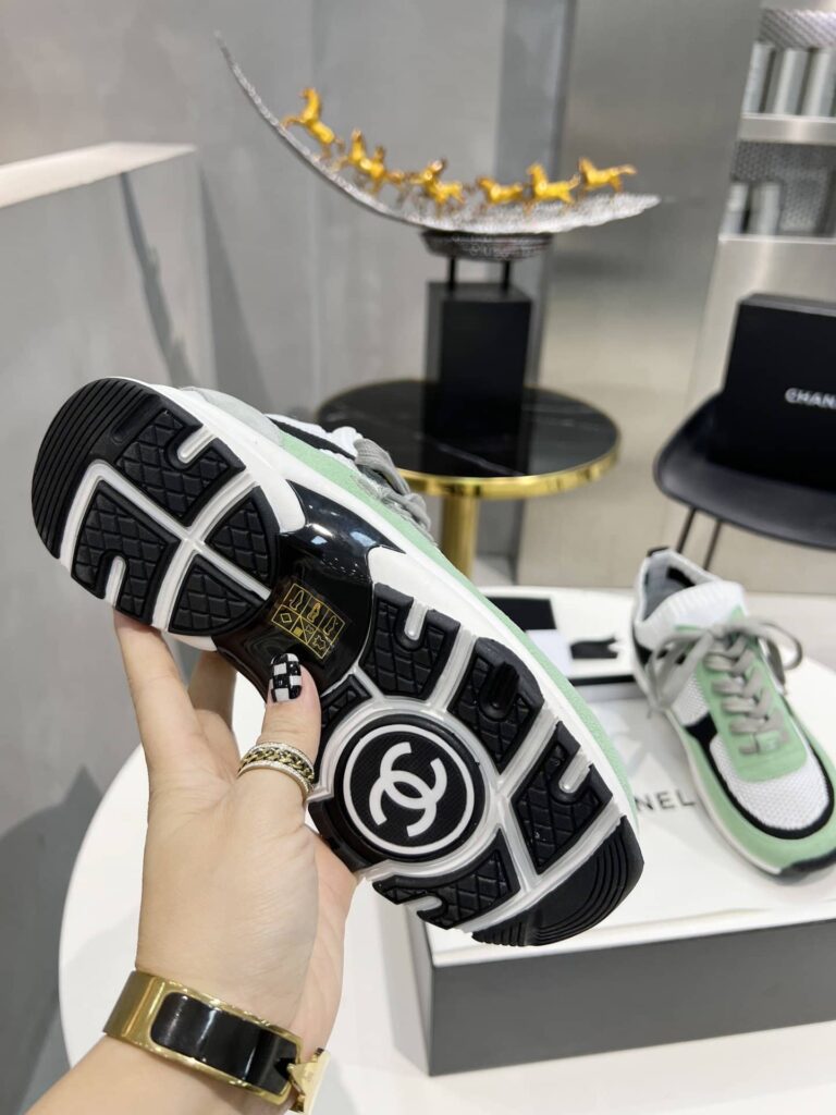 Chanel Low Top Trainer Sneakers Green And White G38750 Y55682 K3810 - Image 9