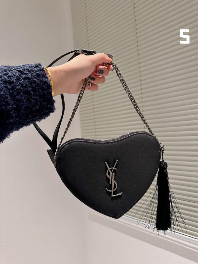 Saint Laurent Heart Bag In Smooth Leather Black - Image 8