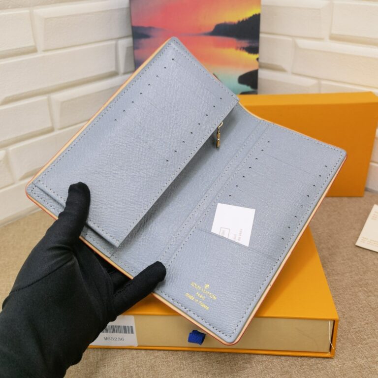 Louis Vuitton Cosmos Long Wallet Monogram 19Cm M63236 - Image 2