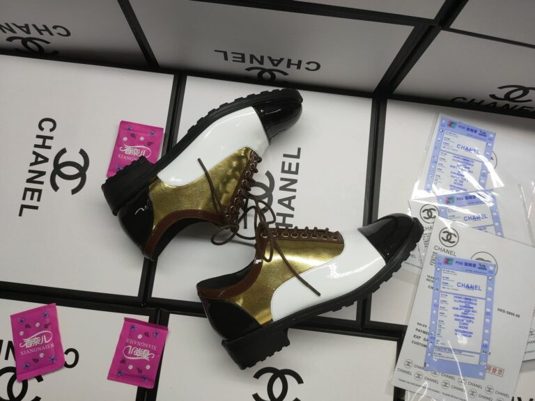 Chanel Uniform Cc Logo Oxford Derby Cap Toe Black Leather Shoes - Image 9