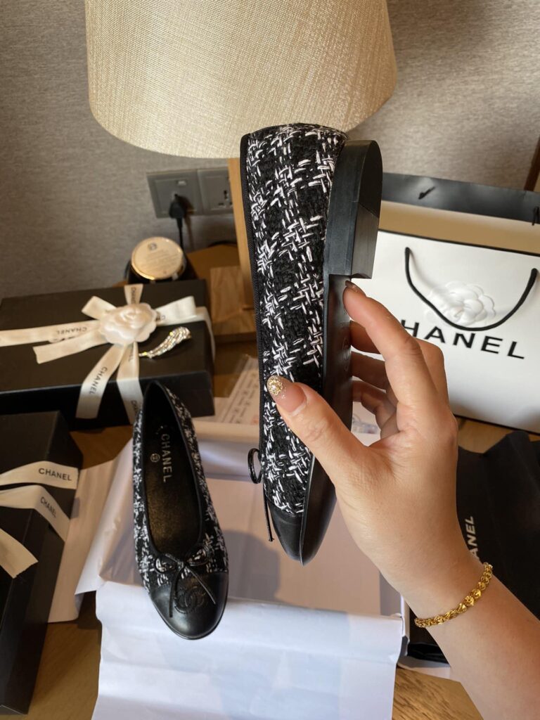 Chanel Plain Toe Rubber Sole Casual Style Tweed Black - Image 7