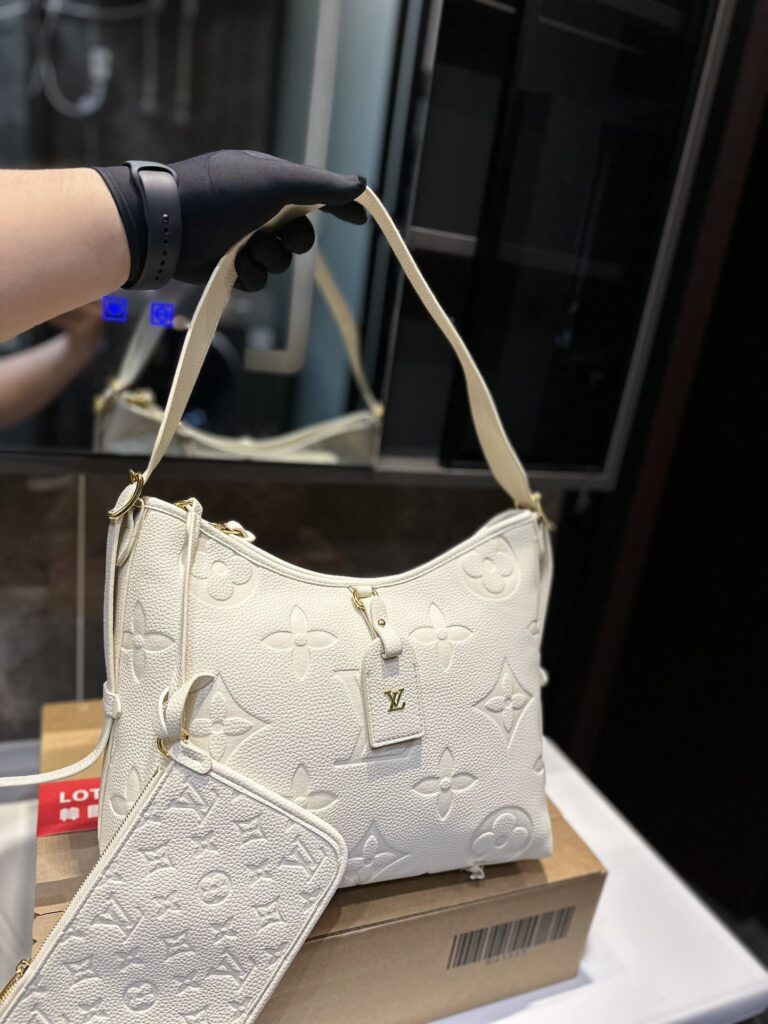 Louis Vuitton Carryall Pm White 30Cm - Image 2