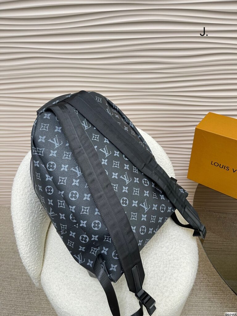 Louis Vuitton Monogram Backpack Black 41Cm - Image 4