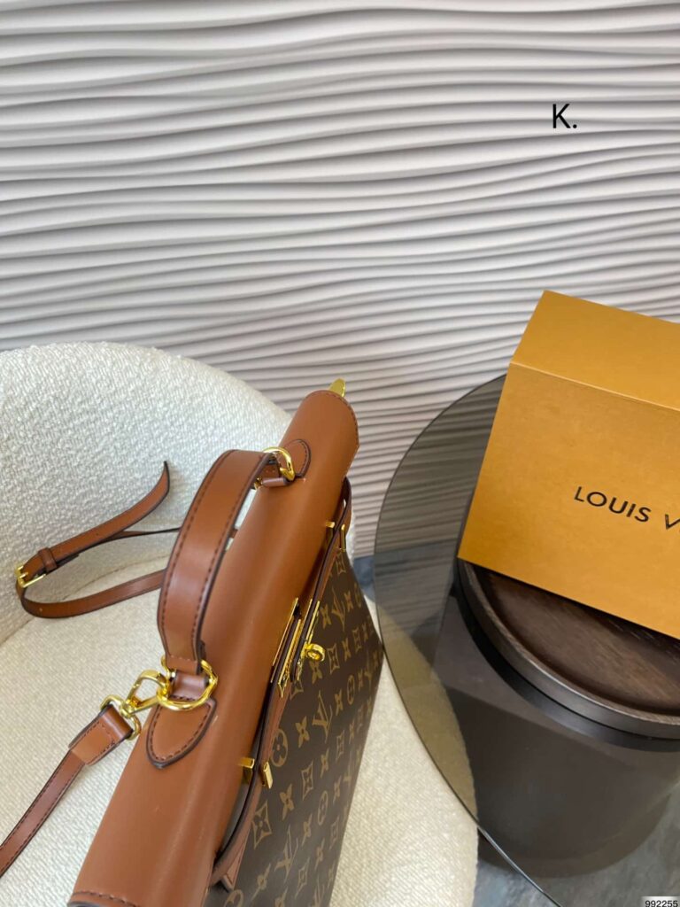 Louis Vuitton Monogram Backpack Brown 29Cm - Image 6