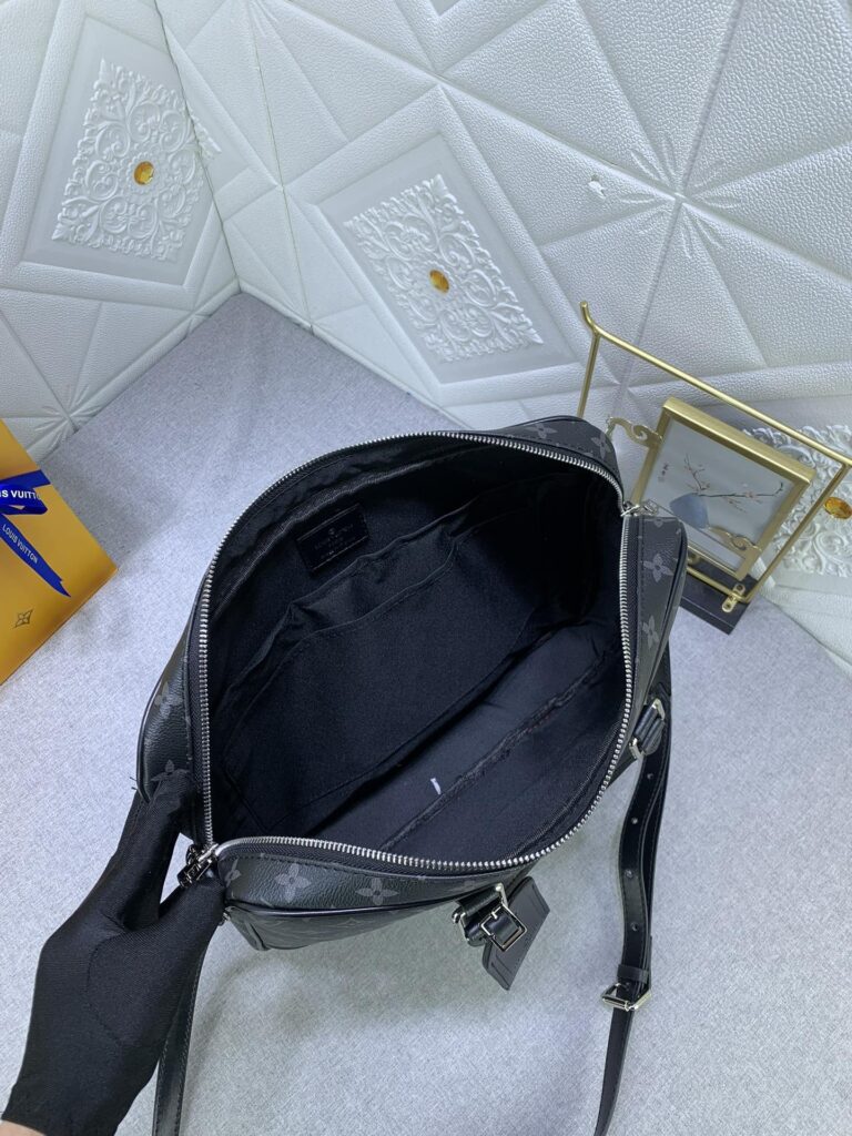 Louis Vuitton Porte Documents Voyage Monogram Black 37Cm M46457 - Image 2