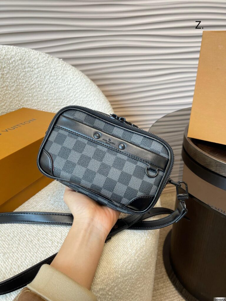 Louis Vuitton Nano Alpha Damier Black 18Cm - Image 2