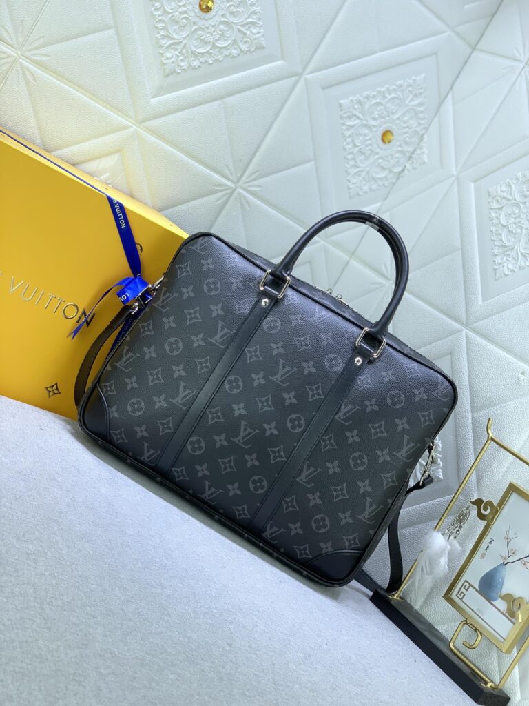 Louis Vuitton Porte Documents Voyage Monogram Black 37Cm M46457 - Image 8