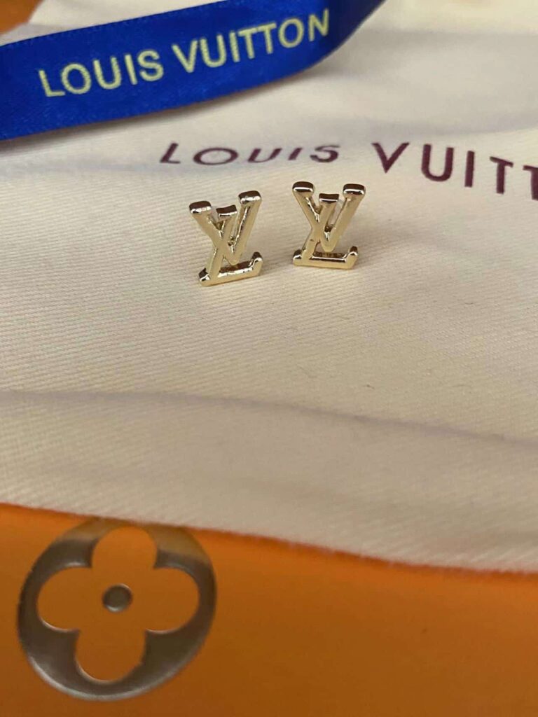 Louis Vuitton Earrings Gold - Image 2