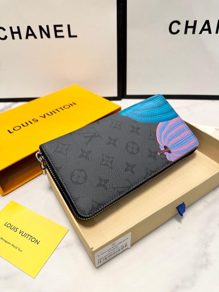 Louis Vuitton Zippy Wallet Vertical Black 19Cm - Image 2