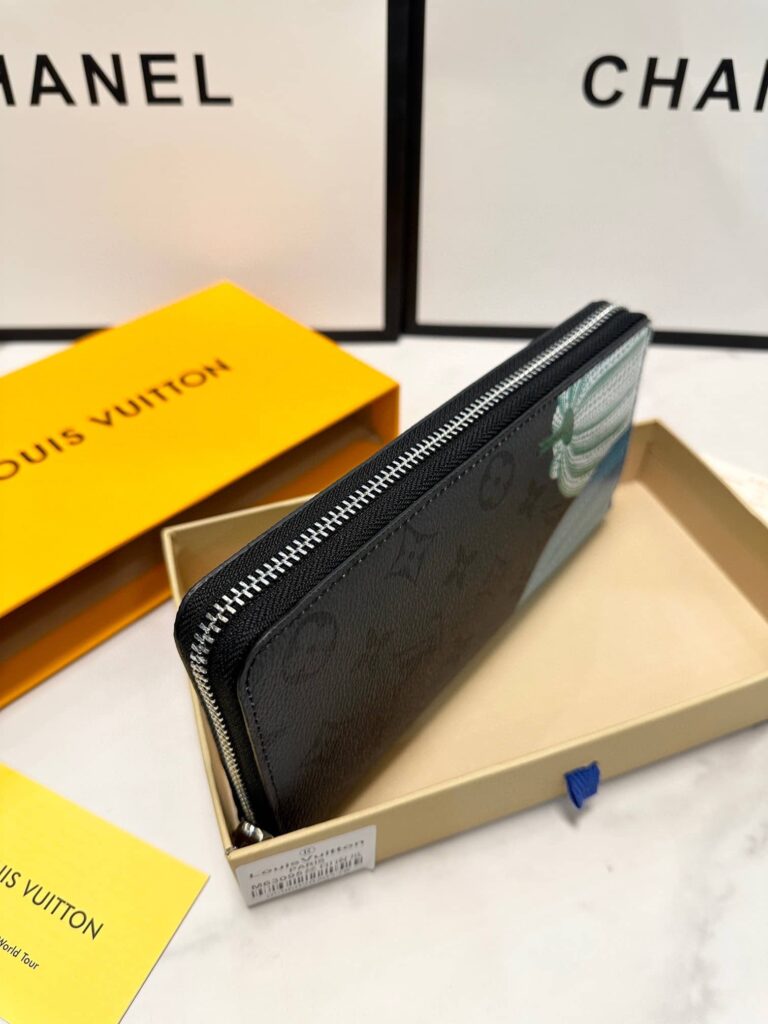 Louis Vuitton Zippy Wallet Vertical Black 19Cm - Image 5