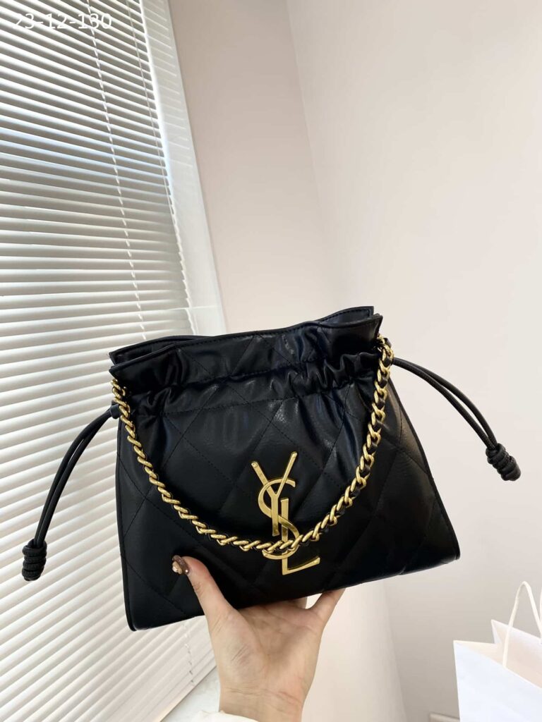 Saint Laurent Bucket Bag Quilted Lambskin Black 29Cm - Image 5