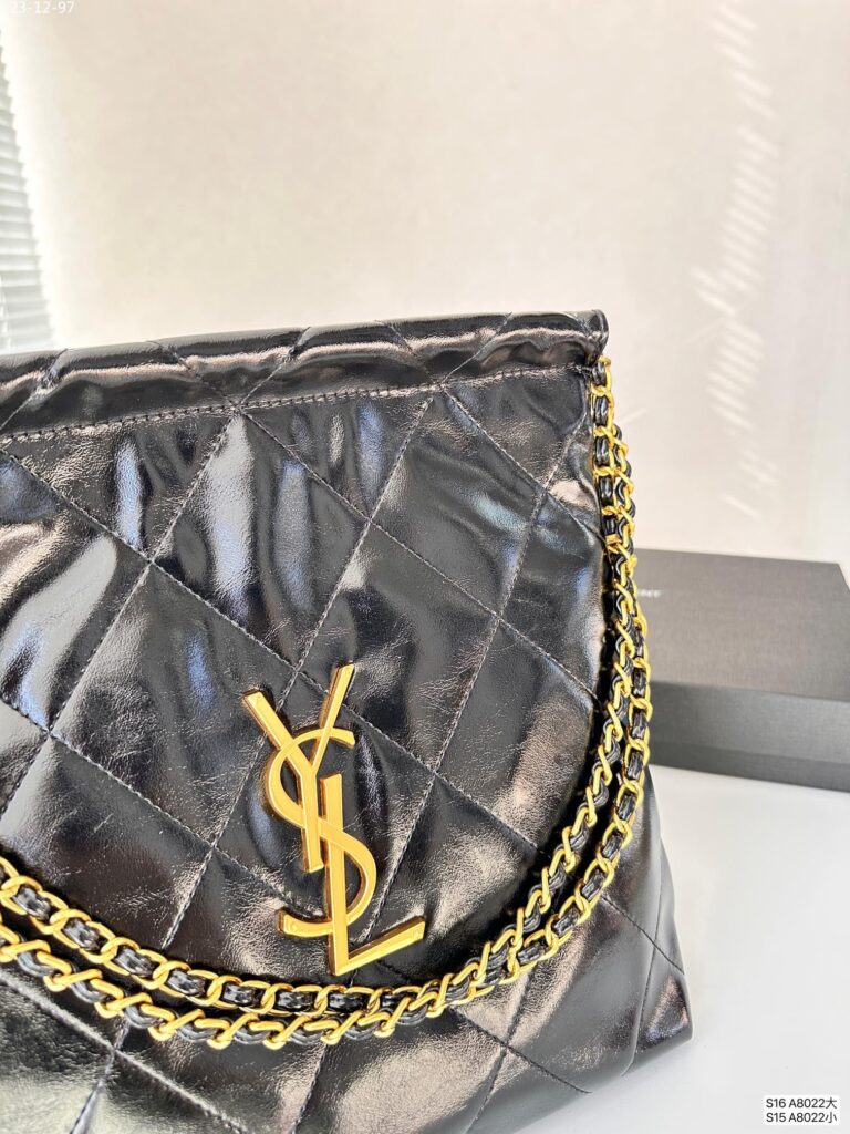 Saint Laurent Bucket Bag Glossy Calfskin And Gold Tone Metal Black 39Cm - Image 2
