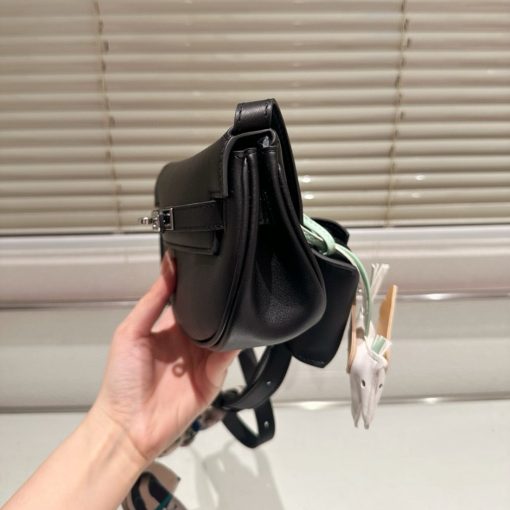 HERMES KELLY MOOVE SWIFT GOLD HARDWARE BLACK 17CM - Image 4