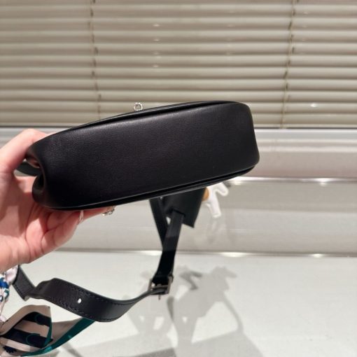 HERMES KELLY MOOVE SWIFT GOLD HARDWARE BLACK 17CM - Image 5