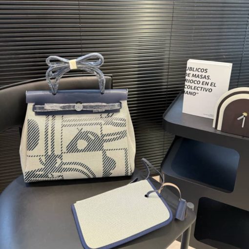 HERMES HERBAG 31 BRIDES DE GALA AND BLUE INDIGO BLUE ENAMEL 31CM - Image 2