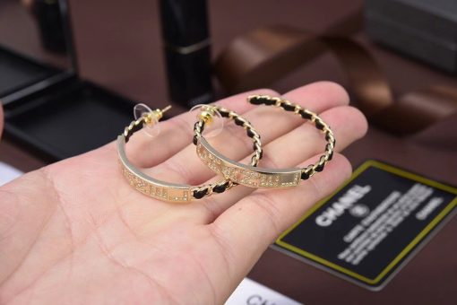 Chanel Cc With Pink Flower Square Scarf White 90Cm - Image 4