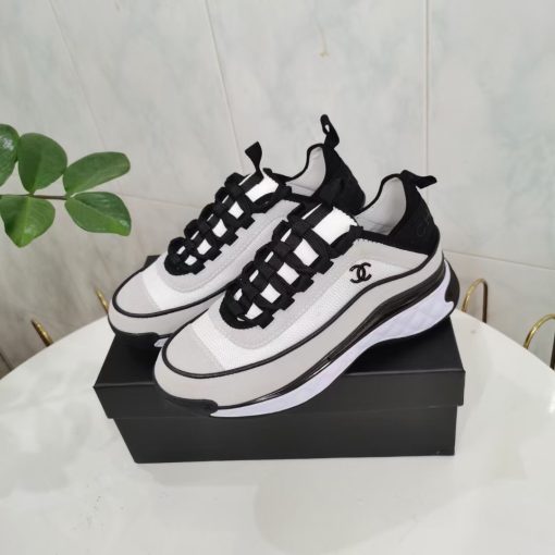 Chanel Women's Suede Sneaker White G39070 Y56144 0Q241 - Image 7