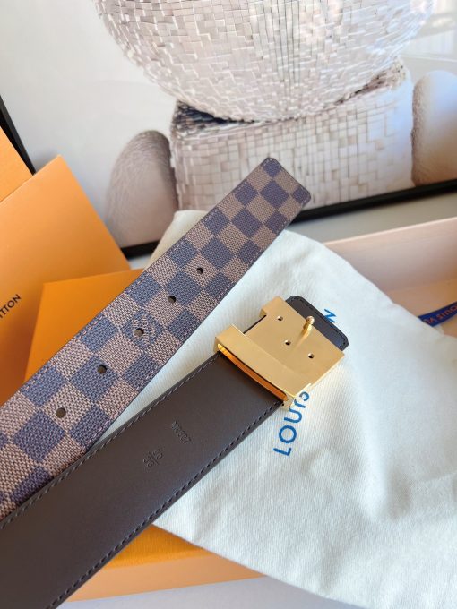 LV Initiales Reversible Belt Brown 40mm - Image 7