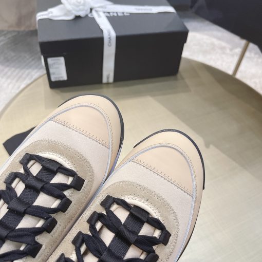 Chanel Logo Low Top Sneakers Ivory G35617 - Image 7