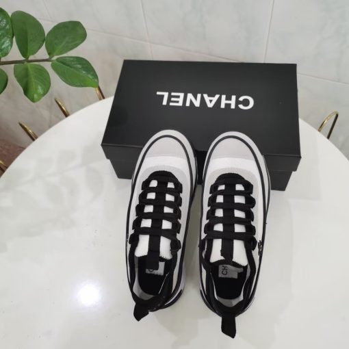 Chanel Women's Suede Sneaker White G39070 Y56144 0Q241 - Image 9