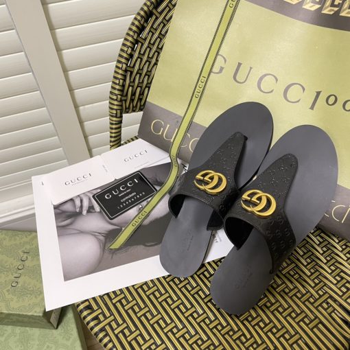Gucci Gg-Stud Leather Thong Sandals Black - Image 4