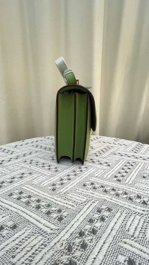 Hermès Constance 18 Vert Criquet Epsom Gold Hardware - Image 7