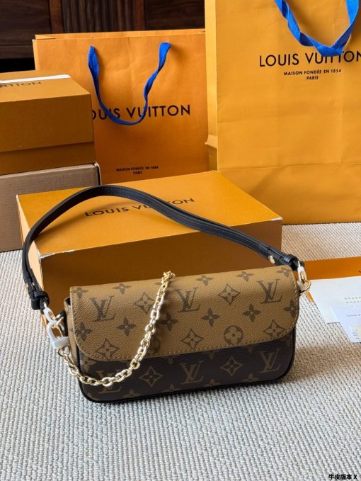 Wallet On Chain Ivy Bag - Image 2