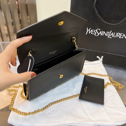 Saint Laurent Uptown Chain Wallet In Grain De Poudre Embossed Black 19Cm 6077881Gf0J1000 - Image 4