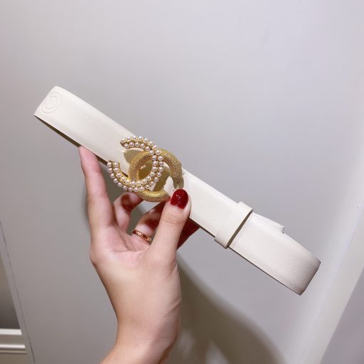 Chanel Leather Belt with CC Buckle in Metal White 3cm - Image 4