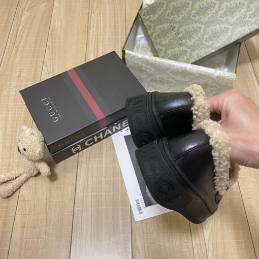 Gucci Fleece Collar Loafers Gg Beige And Black Leather - Image 3